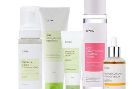 Ensemble de soins de la peau essentiels Ensemble de soins de la peau essentiels