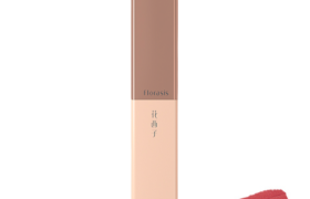 Florasis - Rouge à lèvres Foggy Butterfly (Matte) - 4g - M401 Florasis - Rouge à lèvres Foggy Butterfly (Matte) - 4g - M401