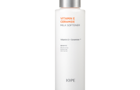 IOPE - Vitamin E Ceramide Adoucisseur de lait - 320ml