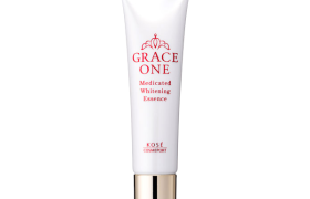Kose - Essence éclaircissante médicinale Grace One - 30g Kose - Essence éclaircissante médicinale Grace One - 30g