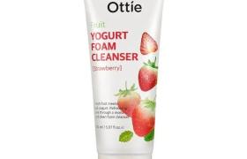 Ottie - Mousse nettoyante au yogourt aux fruits - 150ml - Strawberry