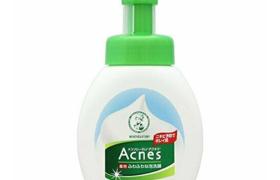Rohto Mentholatum - Nettoyant mousse Acnes - 160ml