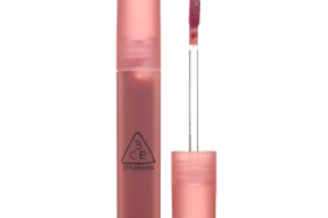 3CE - Flou Eau Teinte - 4.6g - Sepia 3CE - Flou Eau Teinte - 4.6g - Sepia