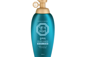 Daeng gi Meo Ri - Glamo Shampooing Volume - 400ml Daeng gi Meo Ri - Glamo Shampooing Volume - 400ml