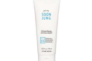 Etude House - Soon Jung Nettoyant mousse 5.5 - 150ml - White Etude House - Soon Jung Nettoyant mousse 5.5 - 150ml - White
