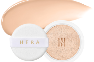 HERA - Coussin qui brille durablement SPF50+/PA+++ Refill - 15g - 23C1 HERA - Coussin qui brille durablement SPF50+/PA+++ Refill - 15g - 23C1