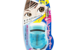 KAI - Recourbe-cils compact - #Blue - 1pièce