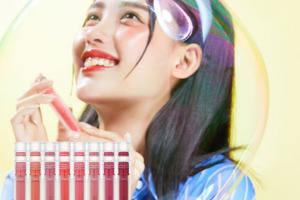 MEMEBOX - I'M MEME Lip Silhouette Gloss Teinté - 4g - 01... MEMEBOX - I'M MEME Lip Silhouette Gloss Teinté - 4g - 01...
