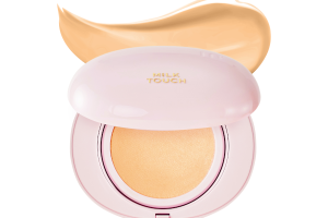 Milk Touch - Coussin éclat laiteux Skin Fit toute la journée SPF 50+ PA++++ - 15g - 24W Honey
