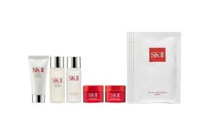 SK-II - Kit de voyage beauté - 9pièces SK-II - Kit de voyage beauté - 9pièces