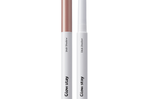 The Saem - Glow Stay Stick Ombre à paupières - 1.1g - BR01 Mocha Bebe The Saem - Glow Stay Stick Ombre à paupières - 1.1g - BR01 Mocha Bebe